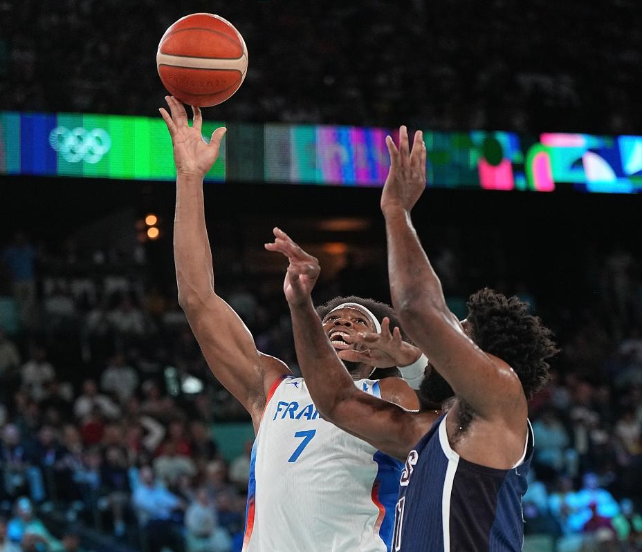 法国男子篮球队统治比赛,畅享四强之旅 法国男子篮球队统治比赛,畅享四强之旅