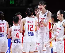 奥克兰运动员冲出围墙，谱写传奇