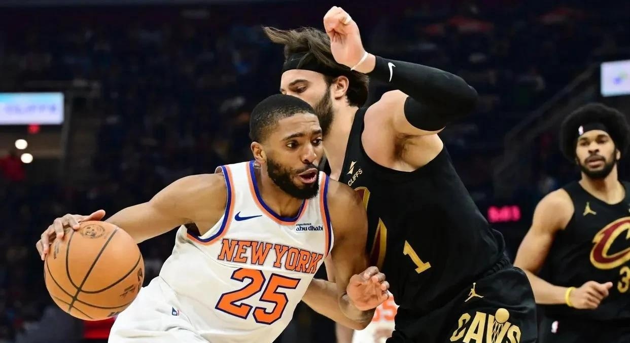 尼克斯大胜骑士结束连败