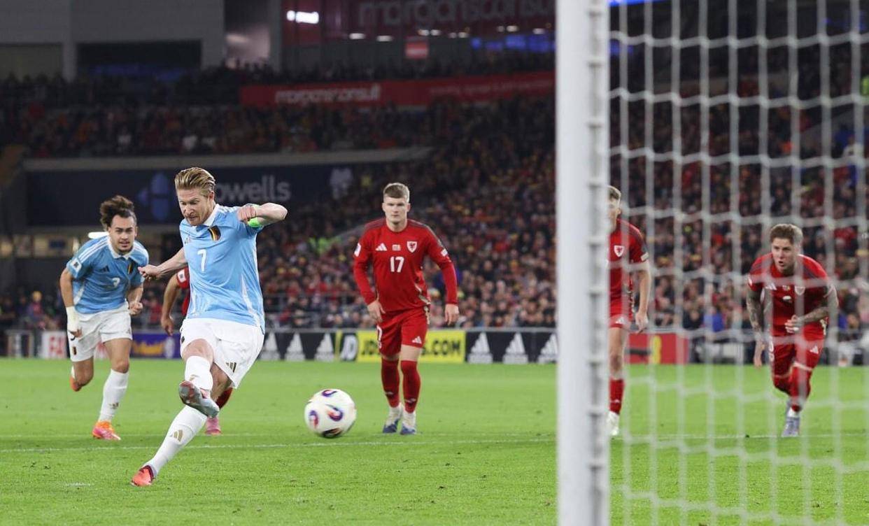 荷兰绝杀比利时,德布劳内完成帽子戏法的简单介绍 荷兰绝杀比利时,德布劳内完成帽子戏法的简单介绍